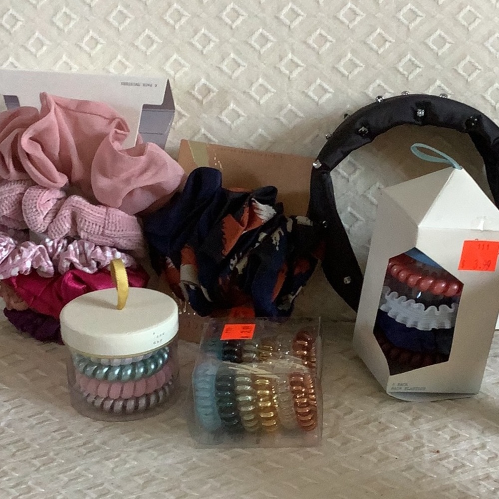 NWT Hair Accessories Sets